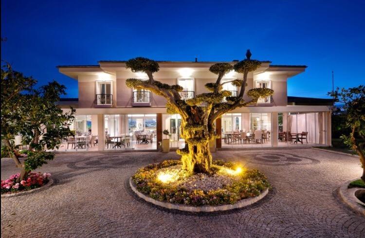 B. Equine Range Hotel Narlidere Εξωτερικό φωτογραφία